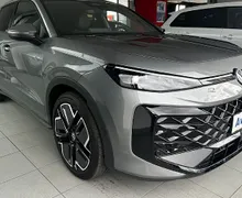 Zunanja slika - Volkswagen T-Roc - 1.5 eTSI R-Line DSG-SLO-VLEČNA KLJUKA - 1 - Predogledna slika