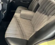 Zunanja slika - Mercedes-Benz E-Razred - 115 200D - KOT NOV - VOZILO V PRVI BARVI - 12 - Predogledna slika