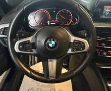 Zunanja slika - BMW Serija 5 - Touring: 520d M-PAKET FUL LED NAVI TEMP PANO PDC KLJUKA - 10 - Predogledna slika