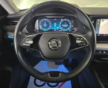 Notranja slika - Škoda Octavia - Combi 2.0 TDI Style DSG - LED.virtual.kamera.asist - 12 - Predogledna slika