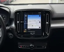 Zunanja slika - Volvo XC40 - D3 Momentum 1. LASTNIK - 16 - Predogledna slika