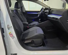 Notranja slika - Volkswagen Golf - 1.5 TSI BMT GOAL - LED Plus.navi.kamera.asistence - 17 - Predogledna slika