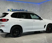 Zunanja slika - BMW serija X5: - xDrive30d|M-Pro|R22|IconcG|Kljuka|HUD|Harman|360K. - 6 - Predogledna slika