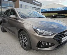 Zunanja slika - Hyundai i30 - 1.5 T-GDI 140 MHEV STYLE°1.LASTNIK°SLO° - 3 - Predogledna slika