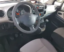 Zunanja slika - Peugeot Partner Tepee - Partner 1.6 e-HDi Active - OPR. VELIKI SERVIS - 11 - Predogledna slika