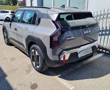 Zunanja slika - KIA EV3 - 58.3 kWh baterija. 150 kW  204 KM  Star - 8 - Predogledna slika
