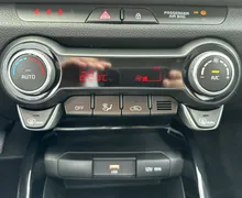 Notranja slika - KIA Stonic - 1.0 T-GDi LX Urban+ DCT - 19 - Predogledna slika