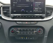 Notranja slika - KIA XCeed - 1.6 T-GDi EX WAY ISG.7DCT - 22 - Predogledna slika