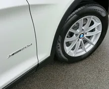 Notranja slika - BMW serija X3: - 2.0XD-4X4-AUT-BI XENON-NAVI-LIZING ZA TUJCE-PDC- - 9 - Predogledna slika