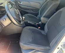 Zunanja slika - Renault Clio - Grandtour dCi 90 Intens - 8 - Predogledna slika