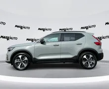 Notranja slika - Volvo XC40 - B3P Plus Dark Avt - 8 - Predogledna slika
