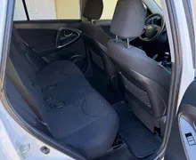 Zunanja slika - Toyota RAV4 - 2.2 D-4D . LASTNIK VLEČNA KLJUKA LETNO JAMSTVO - 12 - Predogledna slika