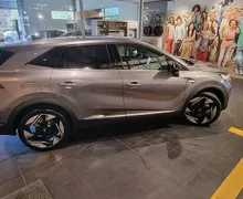 Zunanja slika - Renault Symbioz - Iconic E-Tech HEV 145 - 2 - Predogledna slika