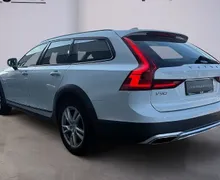Zunanja slika - Volvo V90 Cross Country - D4 AWD AUT Edition Pro NAVI KLJUKA KAMERA - 4 - Predogledna slika