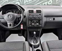 Zunanja slika - VW Touran - 2.0 TDI avt. Highline 103 140 +ALU19+VELIK SERVIS - 9 - Predogledna slika