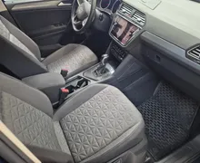 Notranja slika - Volkswagen Tiguan - 1.5 TSI Life DSG - 8 - Predogledna slika
