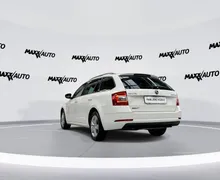Notranja slika - Škoda Octavia - Combi 1.6 TDI Family - 34 - Predogledna slika