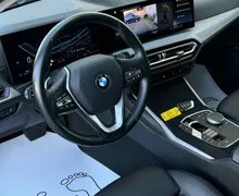 Notranja slika - BMW serija 3 Touring: - 318D•AUT•SPORT PAKET•FACELIFT•VIRTUAL•FUL LED•AC.. - 8 - Predogledna slika