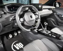Zunanja slika - Peugeot 208 - 1,2 PureTech 100 S&S GT Line - 14 - Predogledna slika