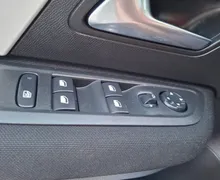Zunanja slika - Citroën C4 X - 1.2 PURETECH YOU  - KOT NOVO - SAMO 21.870KM - 18 - Predogledna slika