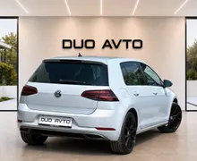 Notranja slika - VW Golf - 2.0TDI-SOUND-2XLED-2XPDC-ACC-NA OBROKE - 12 - Predogledna slika