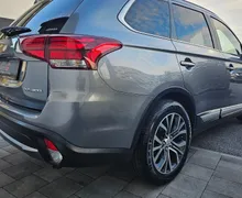 Zunanja slika - Mitsubishi Outlander - 4WD 2.2 DI-D Intense+Le 149.000km-7Sedežov-Odličen - 11 - Predogledna slika