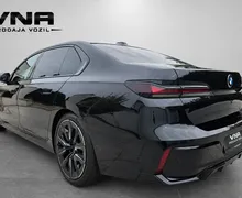 Zunanja slika - BMW serija 7: - 740d xDrive Avt. |M-PRO|ZRAK|ICON|360-KAM|BOWERS| - 4 - Predogledna slika