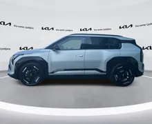 Notranja slika - KIA EV3 - GT-Line 81.4 kWh baterija. doseg do 605km... - 8 - Predogledna slika