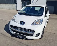 Zunanja slika - Peugeot 107 - Style 1.0 2-Tronic 73670KM.PRVI L., SER. VERIGA - 2 - Predogledna slika