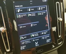 Zunanja slika - Volvo XC40 - T4 Recharge Twin Engine Inscription KAMERA PRIKLOP - 16 - Predogledna slika