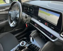 Notranja slika - KIA Sportage - 1.6 CRDi  Style. DCT-1 LASTNICA-ALU-NAVI-KAM-LED - 9 - Predogledna slika