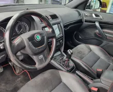 Zunanja slika - Škoda Octavia - Combi 2.0 TDI VRS - SLOVENSKI + 1. LASTNIK - 8 - Predogledna slika