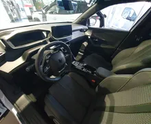 Zunanja slika - Peugeot 2008 - GT HIBRID 145 - PANORAMA - NA ZALOGI - 30 - Predogledna slika