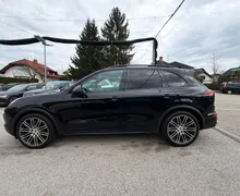 Zunanja slika - Porsche Cayenne - DIESEL 3.0 SLO CHRONO FULL LED ACC PANO ALU21 - 2 - Predogledna slika