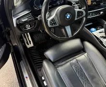 Notranja slika - BMW serija 5 Touring: - 530e xDrive M VELIKO OPREME - 12 - Predogledna slika