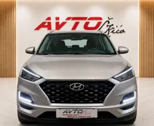 Notranja slika - Hyundai Tucson - 1.6 CRDi-129.000KM-SLO-TEMPOMAT-KAMERA-PDC-SERV KN - 7 - Predogledna slika