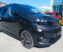 Zunanja slika - Peugeot Traveller - L2 2.2 BlueHDi 180 Business Vip EAT8-ACC-ZALOGA - 2 - Predogledna slika