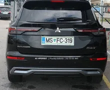 Zunanja slika - Mitsubishi Outlander - 2.4 PHEV Intense Auto 4WD - 6 - Predogledna slika