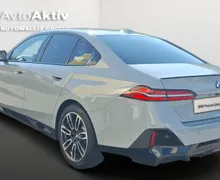 Zunanja slika - BMW Serija 5 - : 520i  AT  M-Sport. iconic glow. HUD. adaptive LED - 3 - Predogledna slika