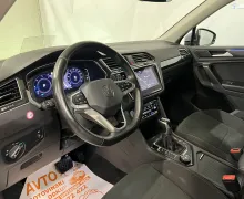 Notranja slika - VW Tiguan - 2.0 TDI-4X4-AUT-IQ-VIRTUAL-ACC-HEAD UP-LED-KAMERA. - 10 - Predogledna slika