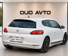 Notranja slika - Volkswagen Scirocco - 2.0 TDI 103kW Sport-K-2CON KLIMA-PDC-17 COL... - 9 - Predogledna slika