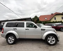 Zunanja slika - Dodge Nitro - 2.8 16V CRD 4WD AUT. SLO.VOZILO MULTIMEDIJA KAMERA - 5 - Predogledna slika