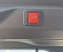 Zunanja slika - Peugeot 3008 - GT Hibrid 145 €6.4 - 10 - Predogledna slika