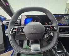 Zunanja slika - Renault Clio - 6 Techno TCE115 Automatik+Varnost.vožnja in park - 10 - Predogledna slika