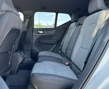 Notranja slika - Volvo XC40 - B3P Core Avt. - 19 - Predogledna slika