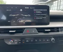 Notranja slika - KIA Stonic - 1.0 T-GDi LX Life - 19 - Predogledna slika