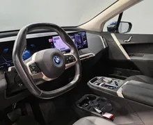 Zunanja slika - BMW iX - xDrive 50 LUFT LASER 360KAM KLJUKA HEADUP 4WS - 6 - Predogledna slika