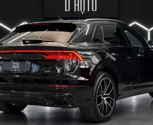Notranja slika - Audi Q8 - quattro 50 TDI S LINE|ZRACNO|3D KAMERA|KLJUKA| - 7 - Predogledna slika