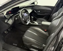 Notranja slika - Peugeot 308 - 1.2 PURETECH 130 ALLURE.LED.NAVI.USNJE.ALU.ACC - 7 - Predogledna slika