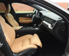 Zunanja slika - Volvo V60 Cross Country - D4 AWD AUT Momentum Pro - 9 - Predogledna slika